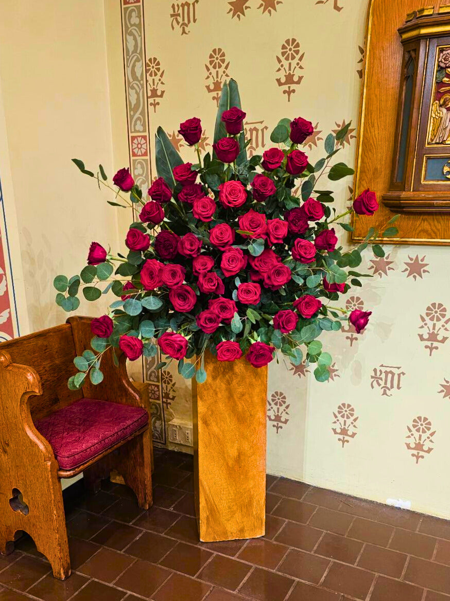 A Gentle Guide to Choosing Sympathy & Funeral Flowers in NYC